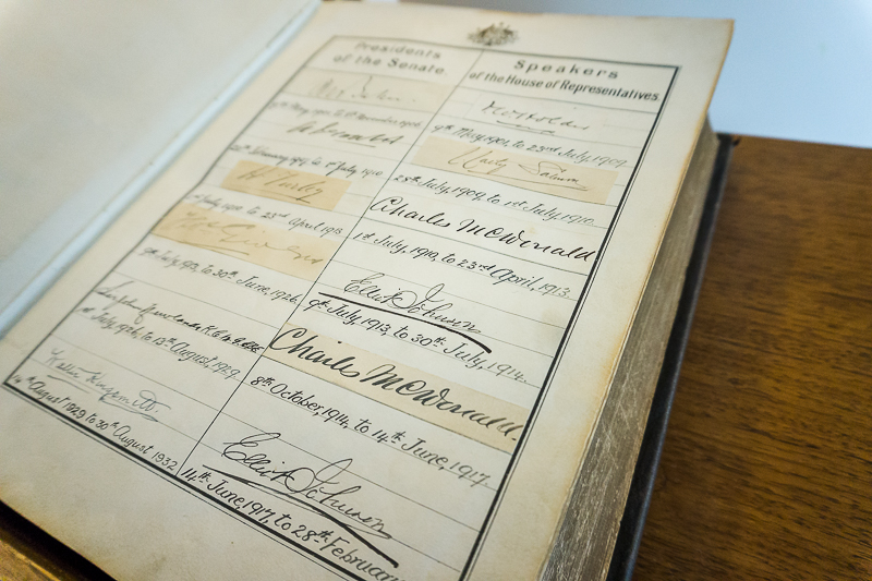 Parliamentary Bible signatures page